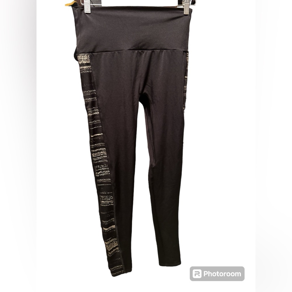 K-DEER Women’s leggings size Large black/gold